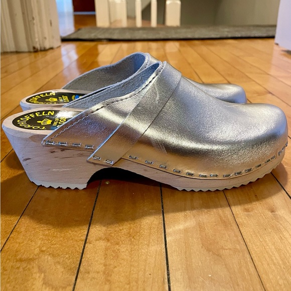 Torpatoffeln Shoes - Silver women’s 38 euro/7 1/2 US Torpatofeln clogs